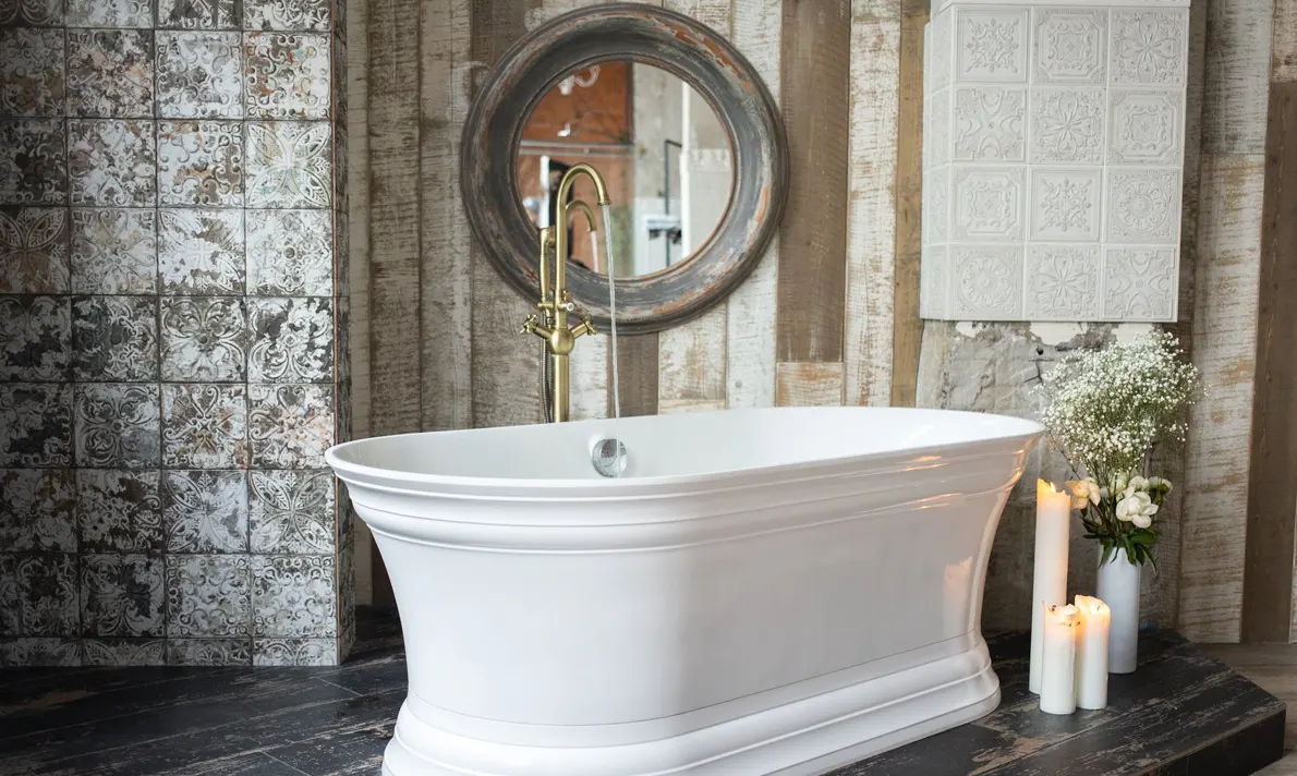 white bathtub mirror in wall Monica Wilcox Interiors